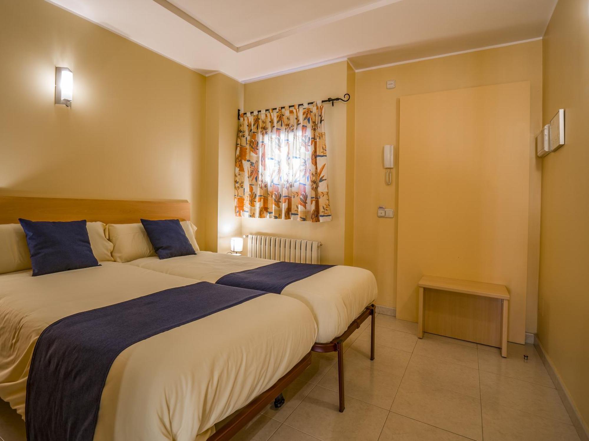 Apartaments Del Meligar Ενκάμπ Δωμάτιο φωτογραφία